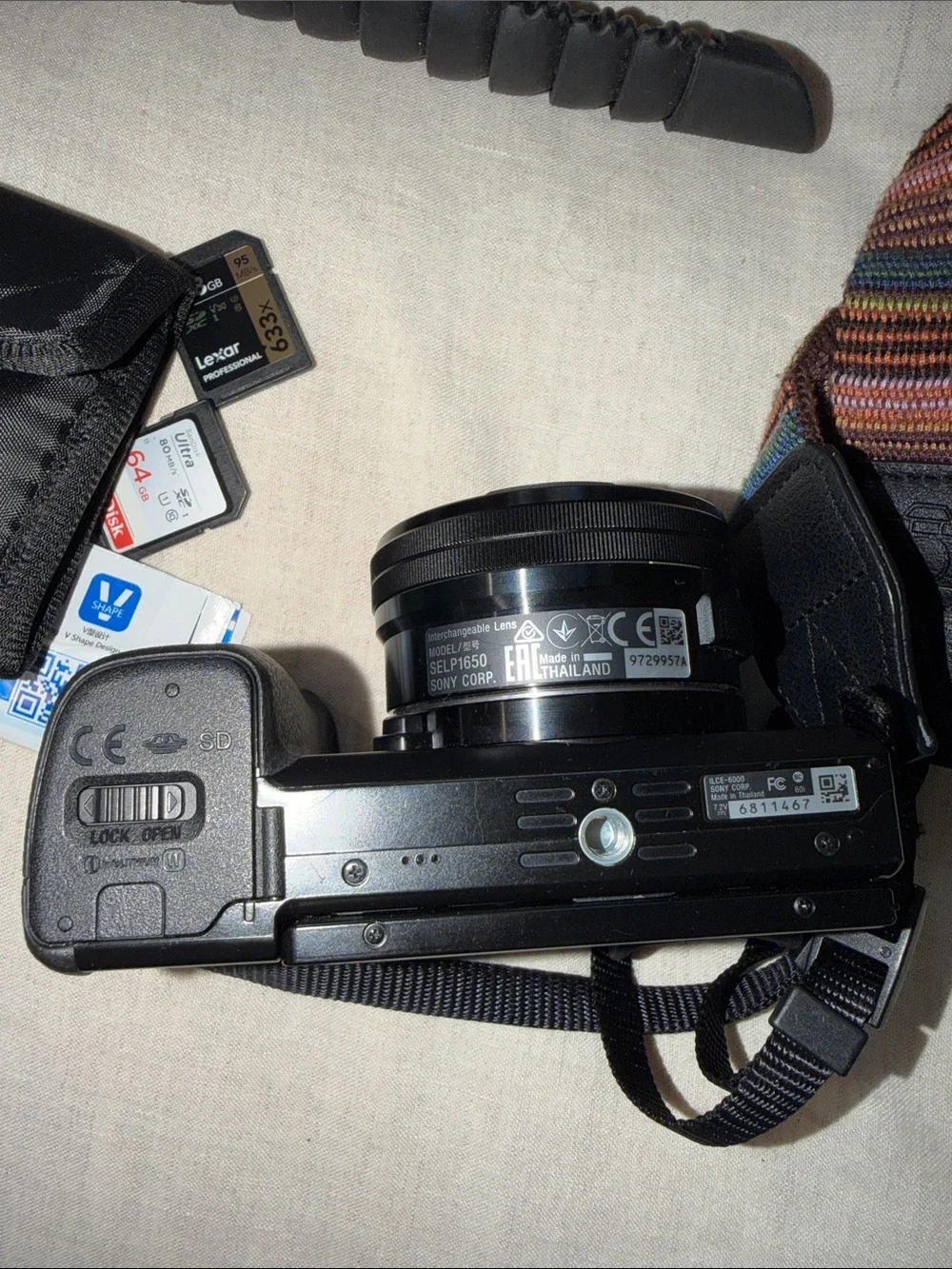 Sony A6000 Mirrorless Camera Kit